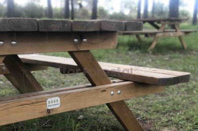 Mesa de picnic de madera exterior-3